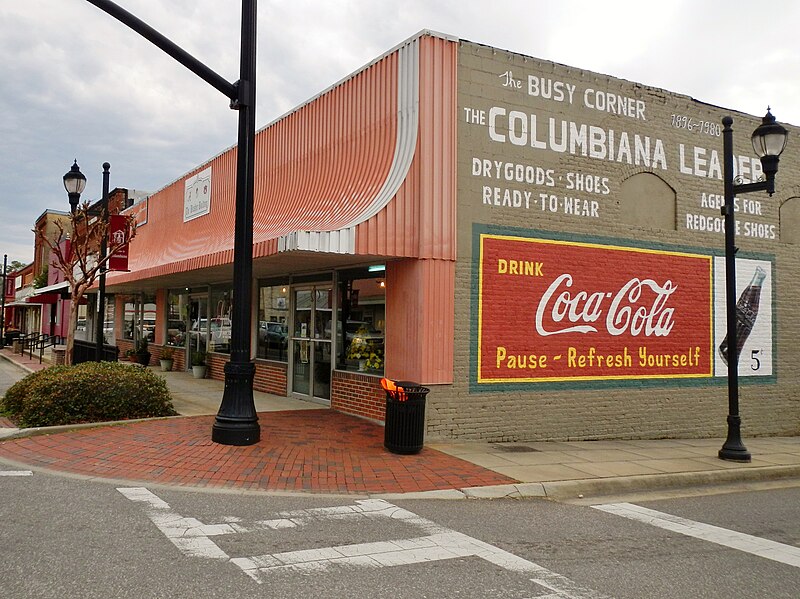 Columbiana skyline