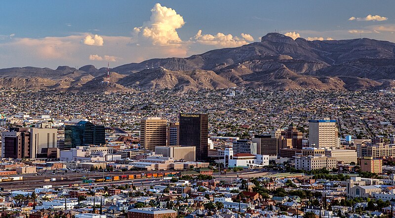 El Paso, TX skyline