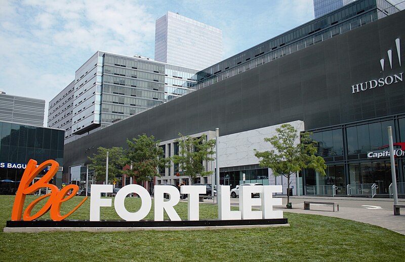 Fort Lee skyline