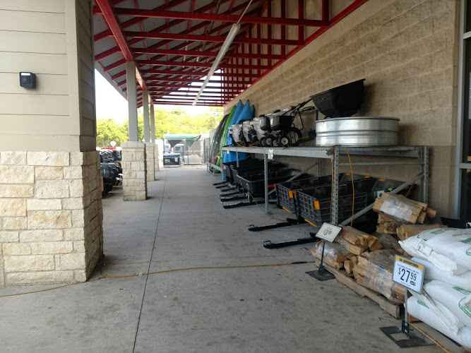 Tractor Supply Co. business photo