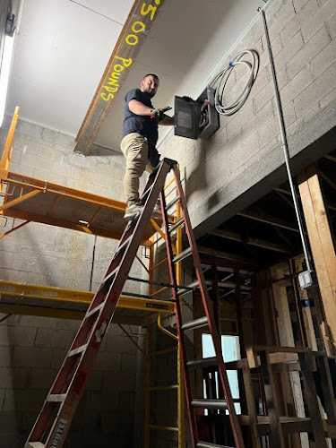 Tirana Electric - Best Electrician NYC business photo