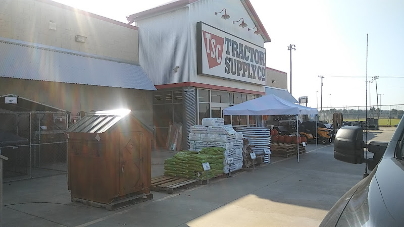 Tractor Supply Co. business photo